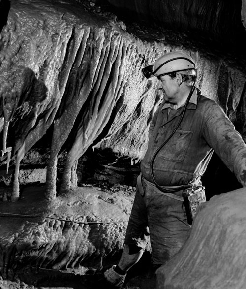 Peter in Edward's Shortcut, OFD on his 500th trip in 1976 ~ by Jem Rowland